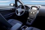 Opel Zafira 1.8/16V (140 л.с.) Cosmo MT