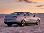 Volkswagen Passat 2.0 FSI Highline AT Tiptronic