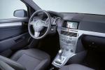 Opel Astra GTC 3-d 2.0T/16V (200 л.с.) Sport MT