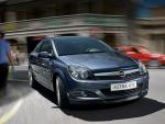 Opel Astra GTC 3-d 2.0T/16V (200 л.с.) Sport MT